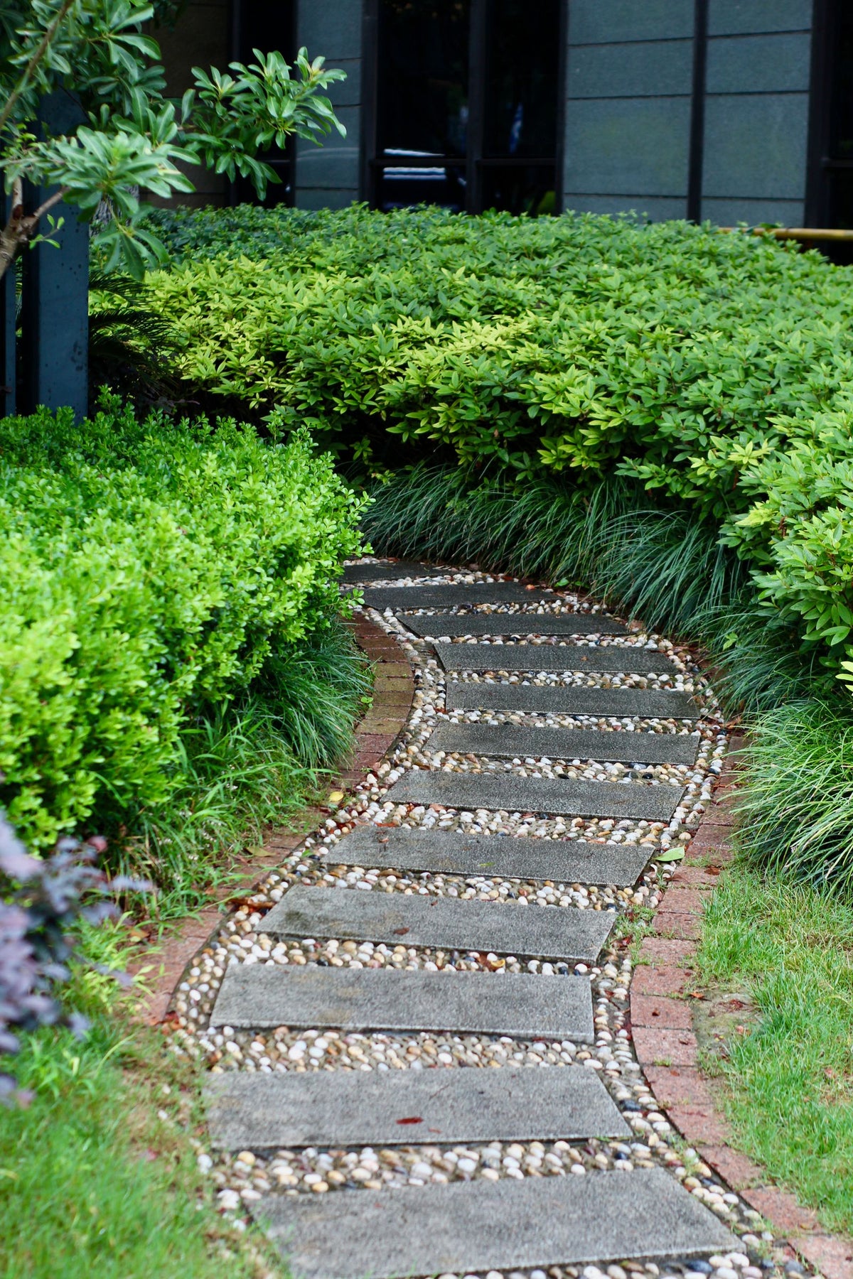 Austin Nicotine Flagstone